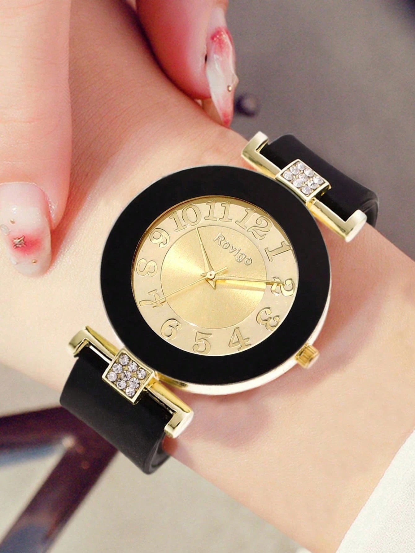 SHEIN ساعة نسائية كوارتز متعددة الوظائف