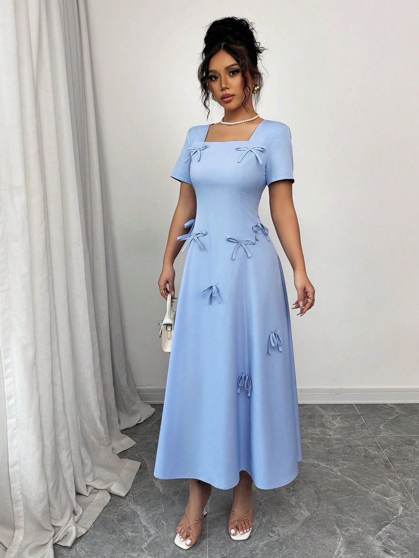 SHEIN Rafferiza فستان ماكسي أنيق بأكمام قصيرة وياقة مربعة وزخرفة فيونكة زرقاء