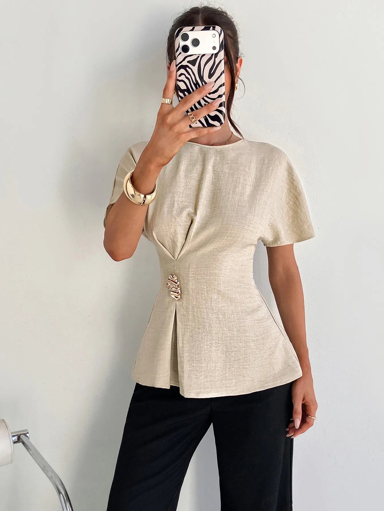 SHEIN Siren Gaze بلوزة نسائية أنيقة بخصر بيبلم وإبزيم معدني