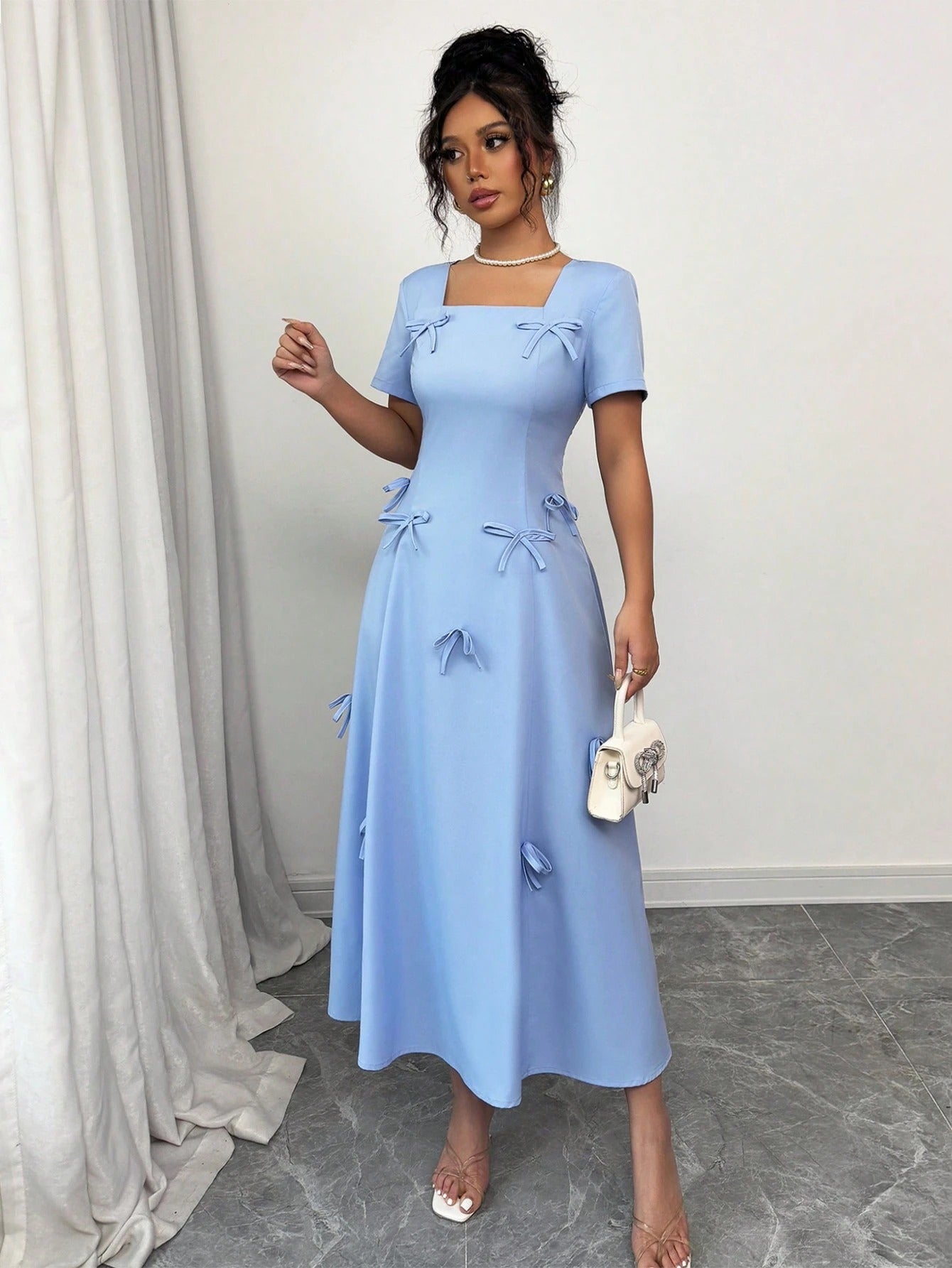 SHEIN Rafferiza فستان ماكسي أنيق بأكمام قصيرة وياقة مربعة وزخرفة فيونكة زرقاء