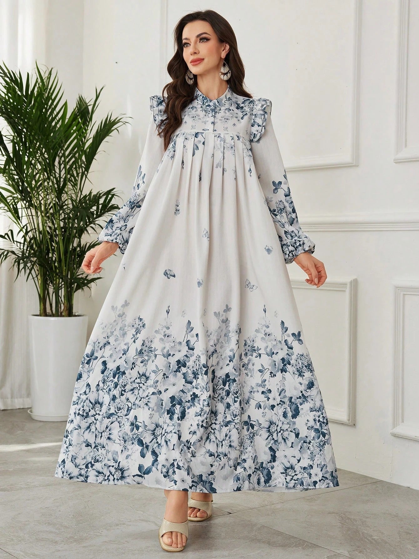 SHEIN Al Najma فستان بطبعة ورد مع وشاح رأس