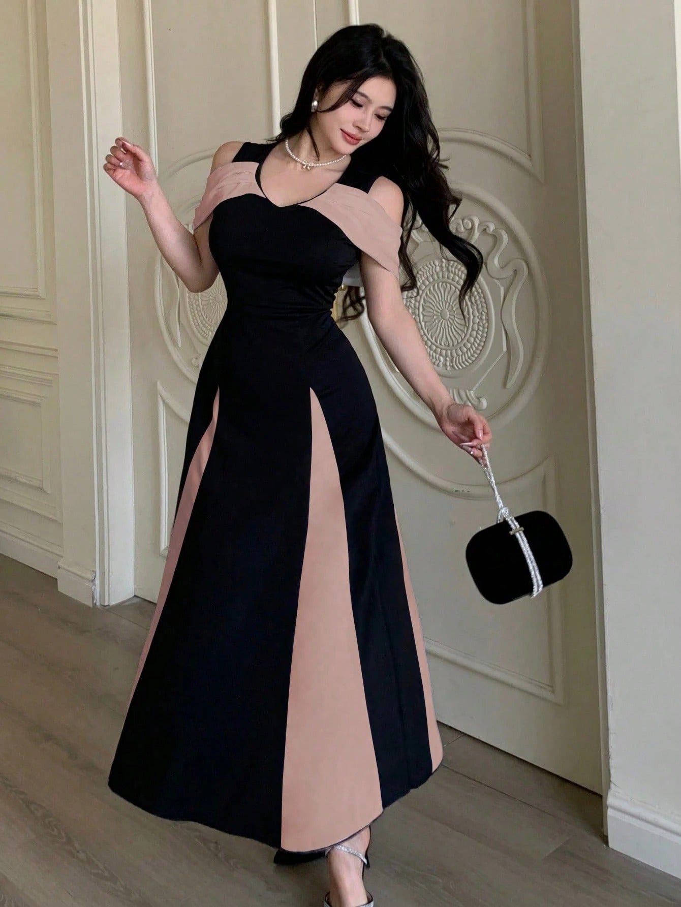 SHEIN Modelyn فستان مبطن مكشوف الكتف بلون مزدوج بحافة كروشيه أنيق