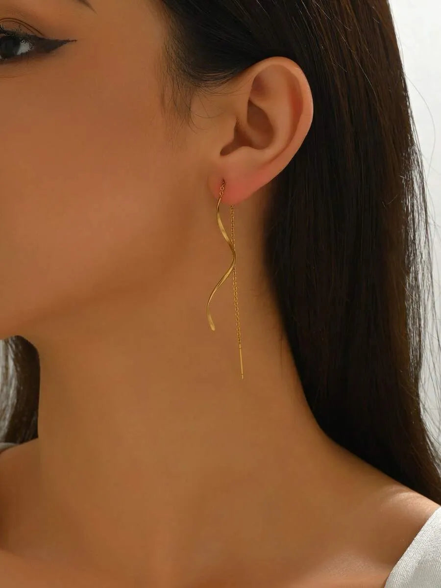 SHEIN زوج أقراط متدلية طويلة للنساء ذوات الوجه الدائري