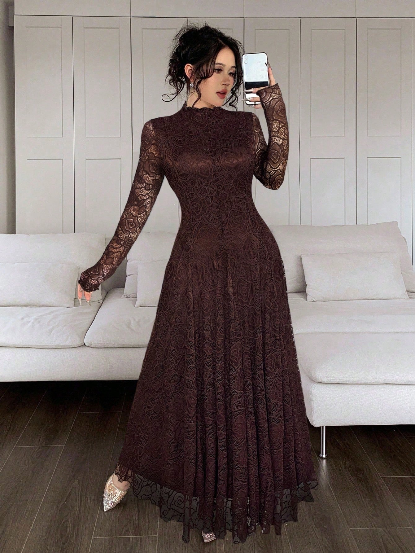 SHEIN Modelyn فستان أنيق من الدانتيل