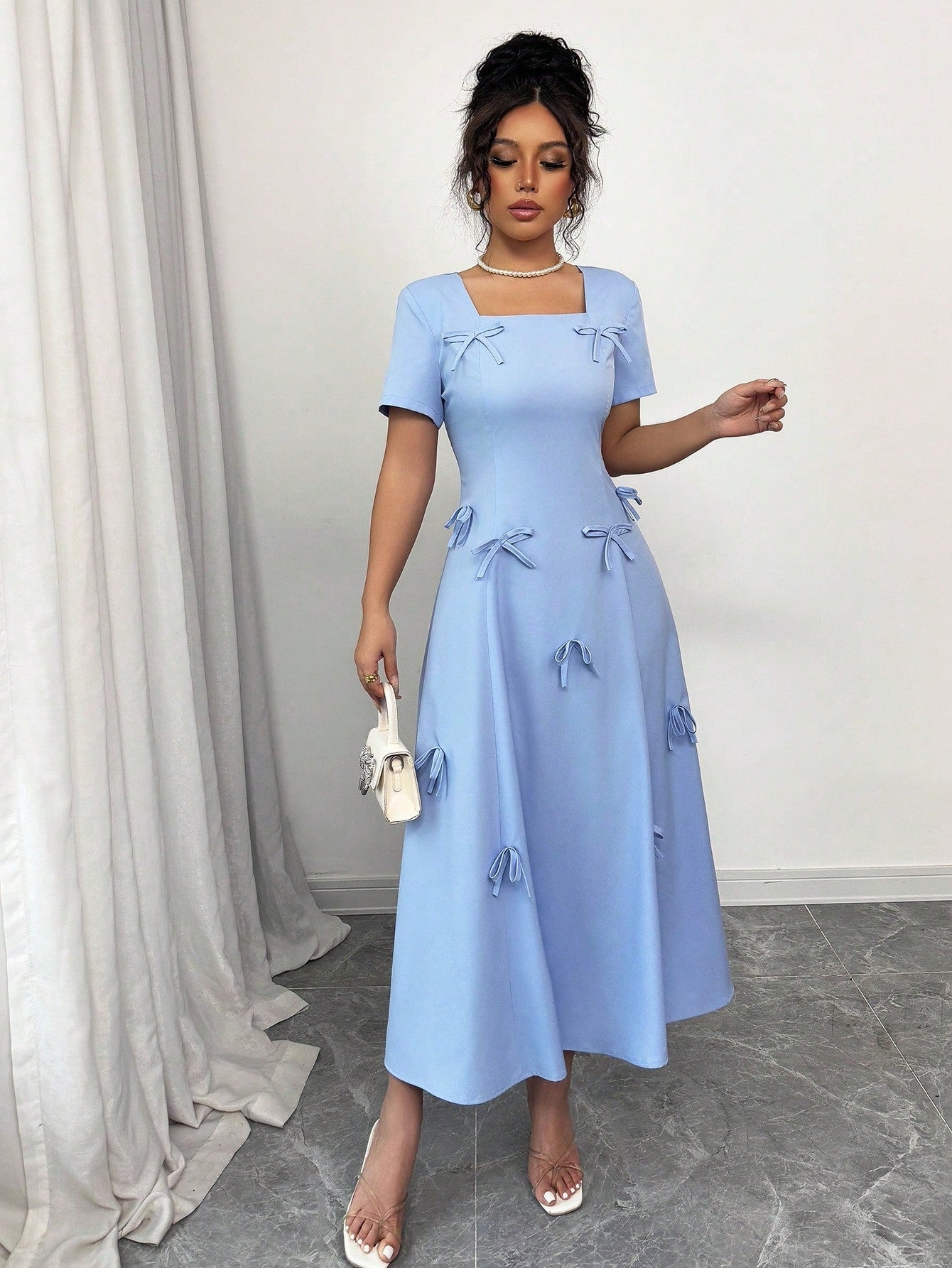 SHEIN Rafferiza فستان ماكسي أنيق بأكمام قصيرة وياقة مربعة وزخرفة فيونكة زرقاء
