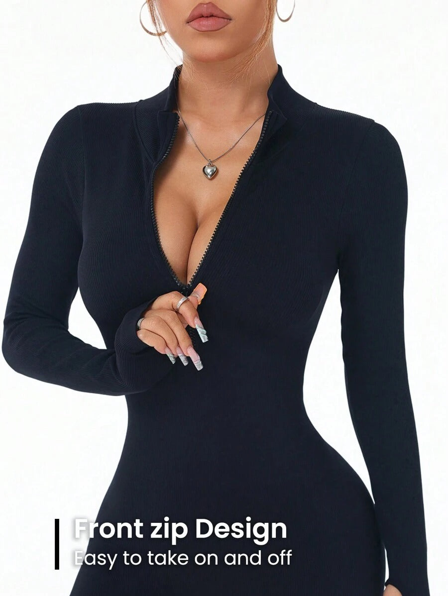 SHEIN جمبسوت رياضي أسود ضيق بسوستة