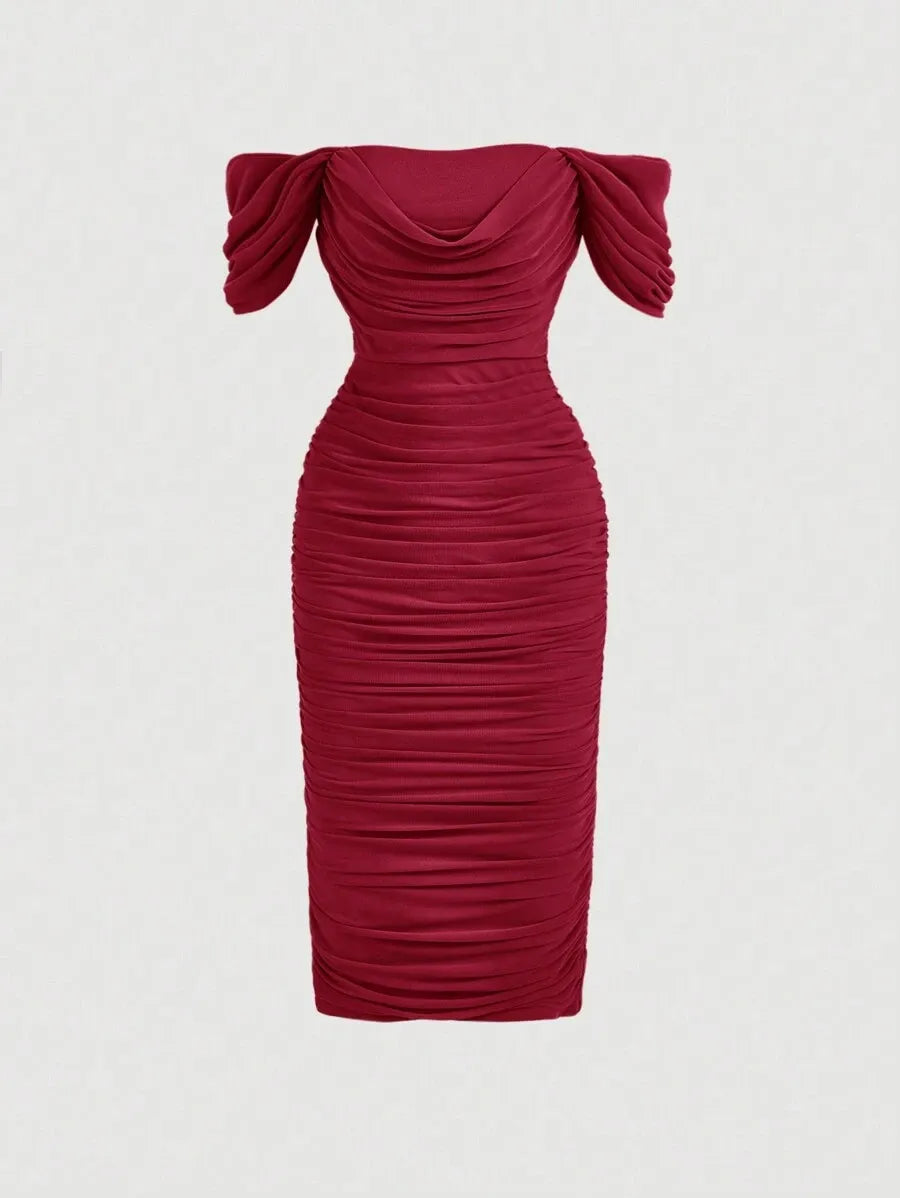 SHEIN MOD فستان نسائي ضيق بكتف مكشوف وحافة مجمعة بلون عنابي
