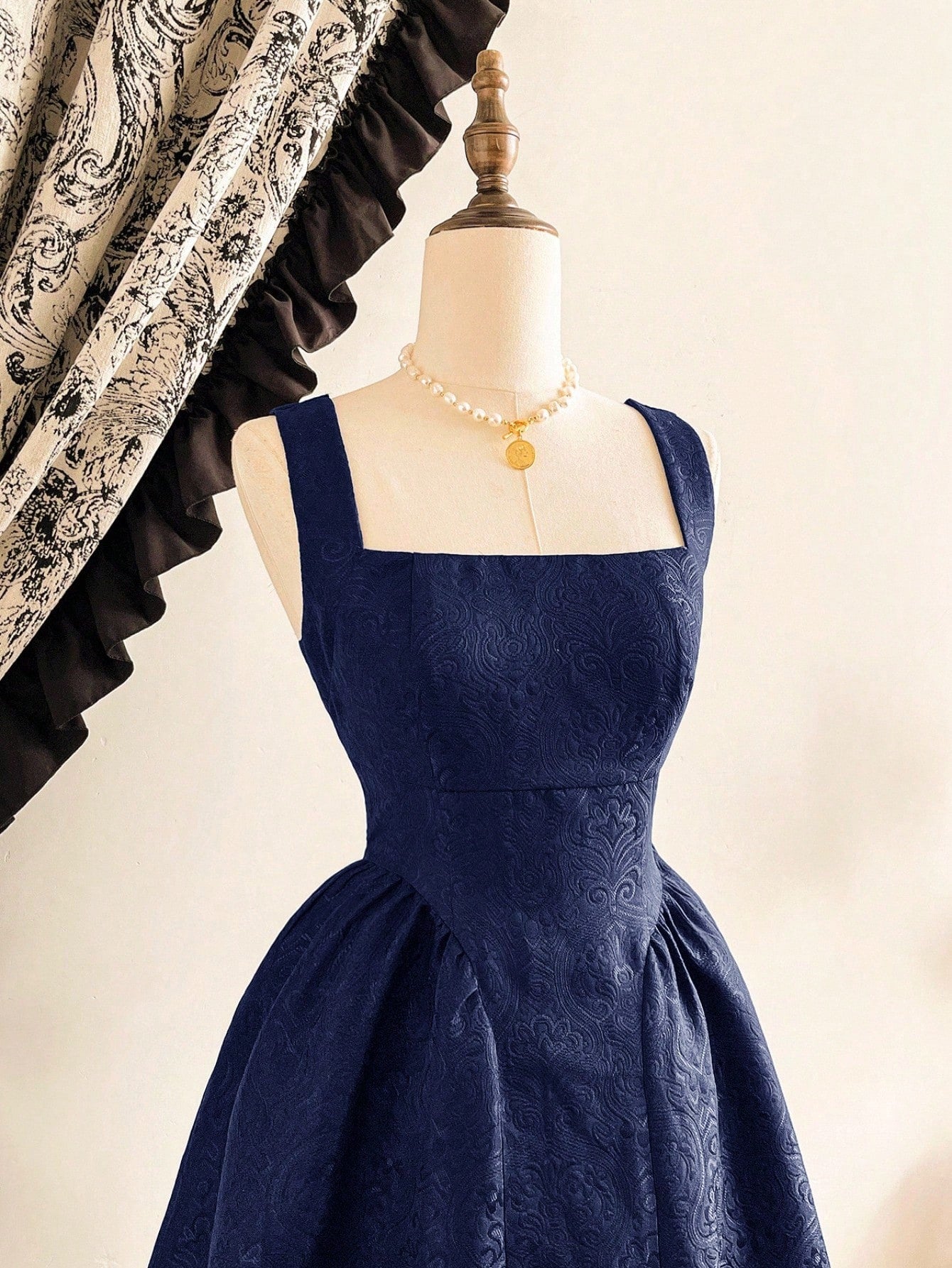 SHEIN Vintamour فستان كلاسيكي جاكار بأكمام طويلة وجيوب بلون أزرق بحري