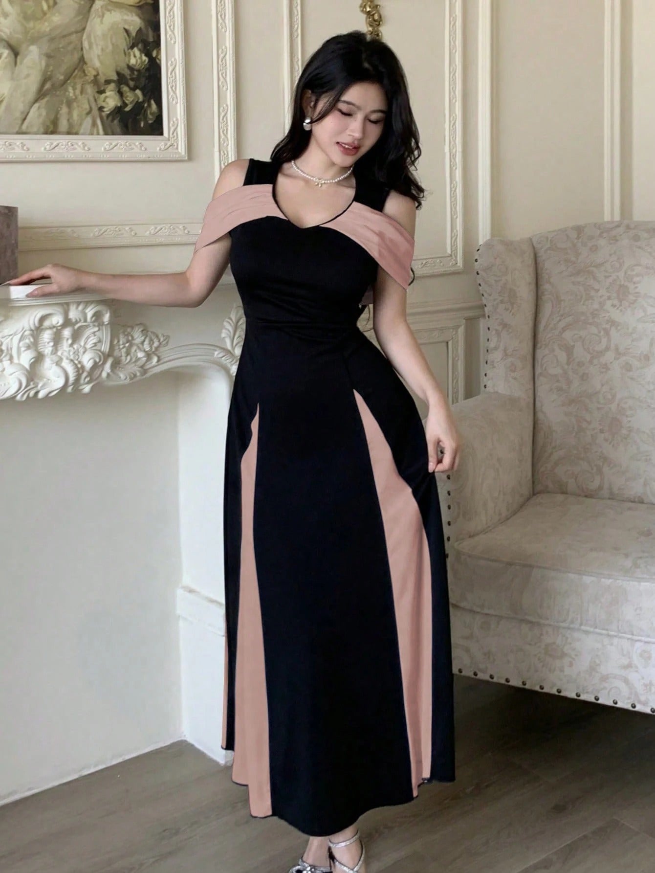 SHEIN Modelyn فستان مبطن مكشوف الكتف بلون مزدوج بحافة كروشيه أنيق