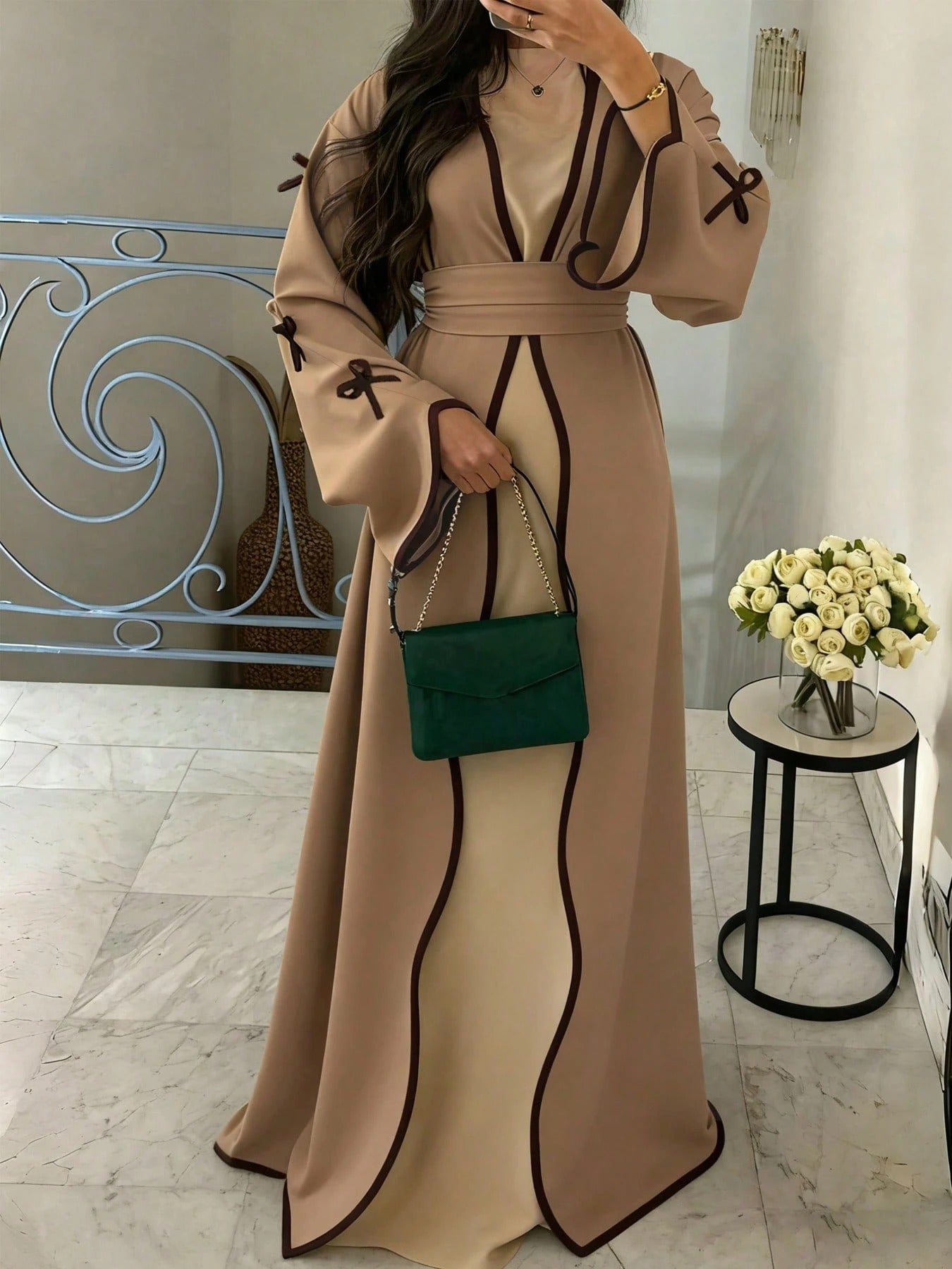 SHEIN SuofeiMan عباءة متوسطة الطراز جاكيت كاجوال خاكي مع حزام