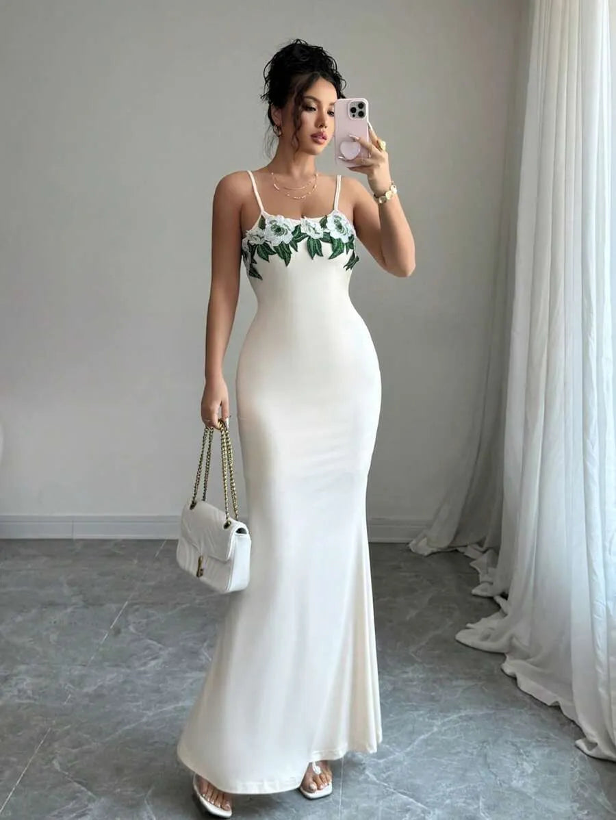 SHEIN Rafferiza فستان محبوك مشمشي بتطريز زخارف أنيق
