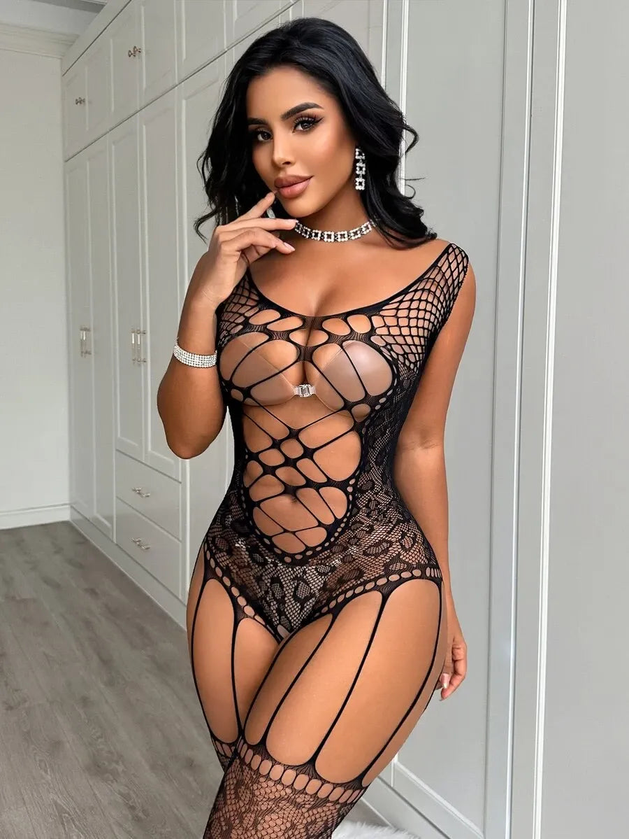 SHEIN ملابس داخلية نسائية تيدي من الشبك المفرغ والشفاف بأشرطة قابلة للتعديل بلون أسود