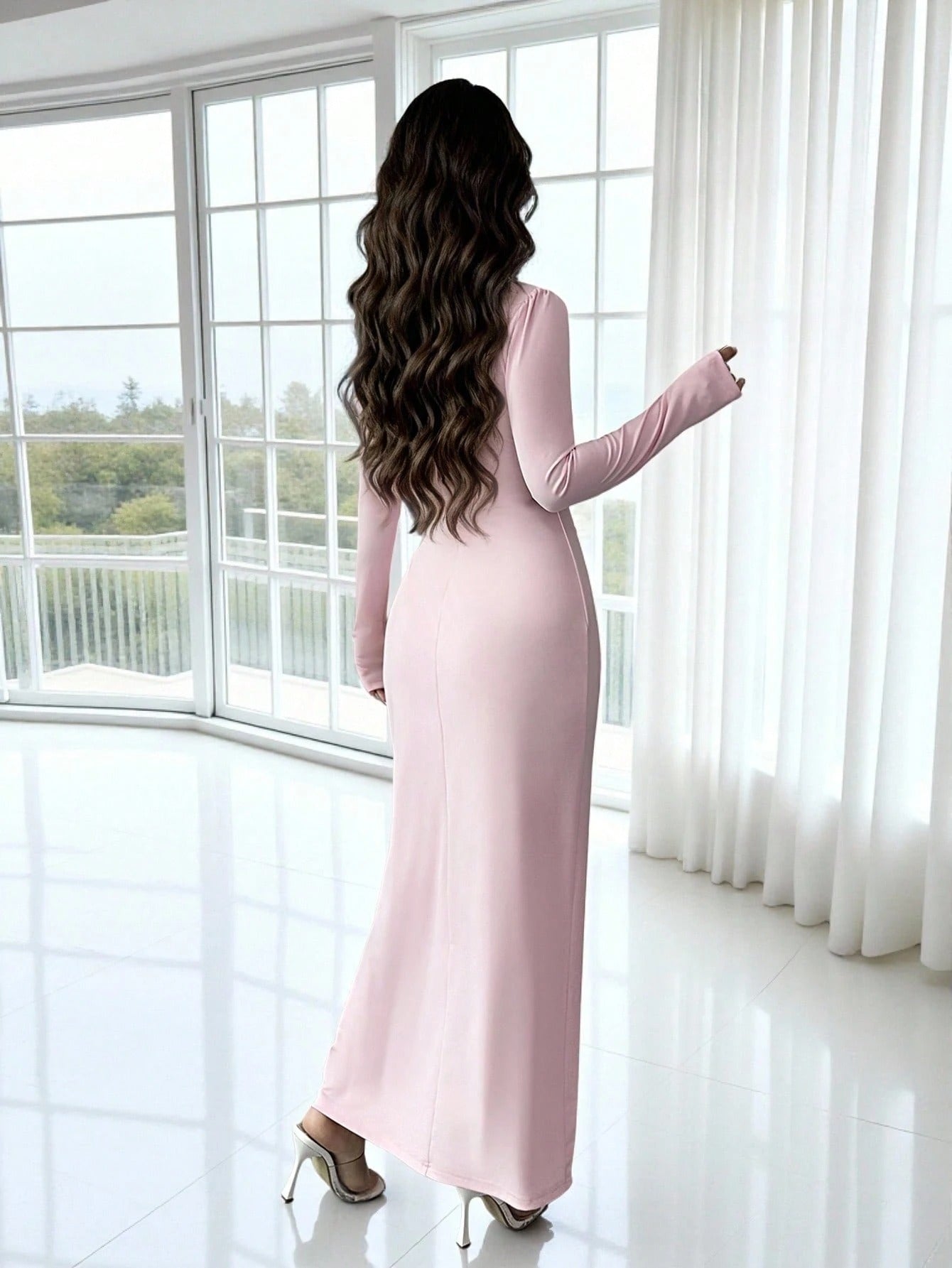 SHEIN Rafferiza فستان منقوش بالماس بياقة دائرية وخصر مطاطي