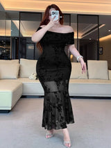 SHEIN REIGN AVE فستان سهرة من الساتان بتطريز مخملي وكتف مكشوف بلون أسود