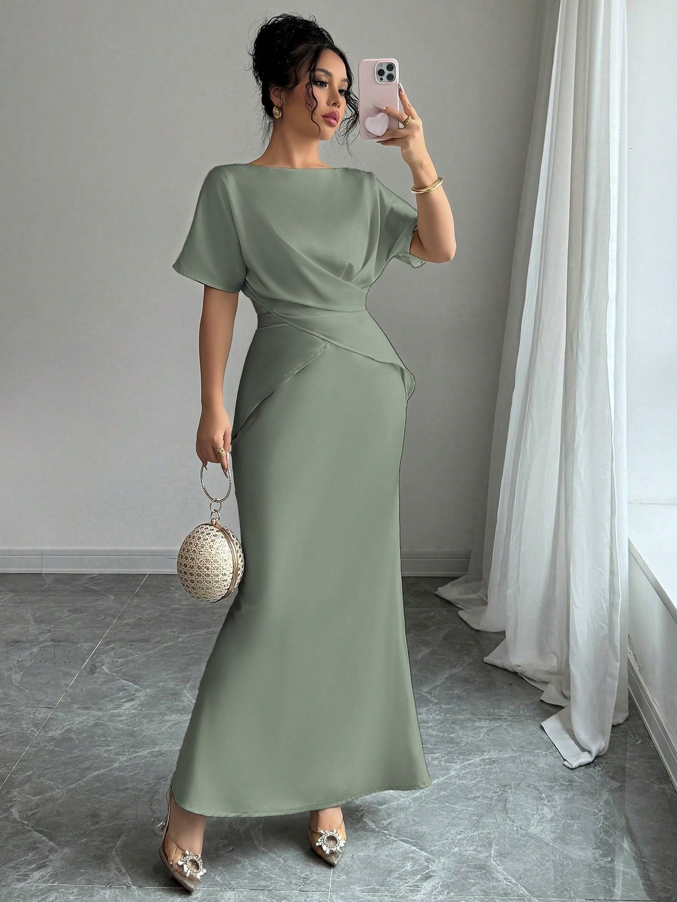 SHEIN Elenzga فستان ساتان لامع بلون أخضر رمادي