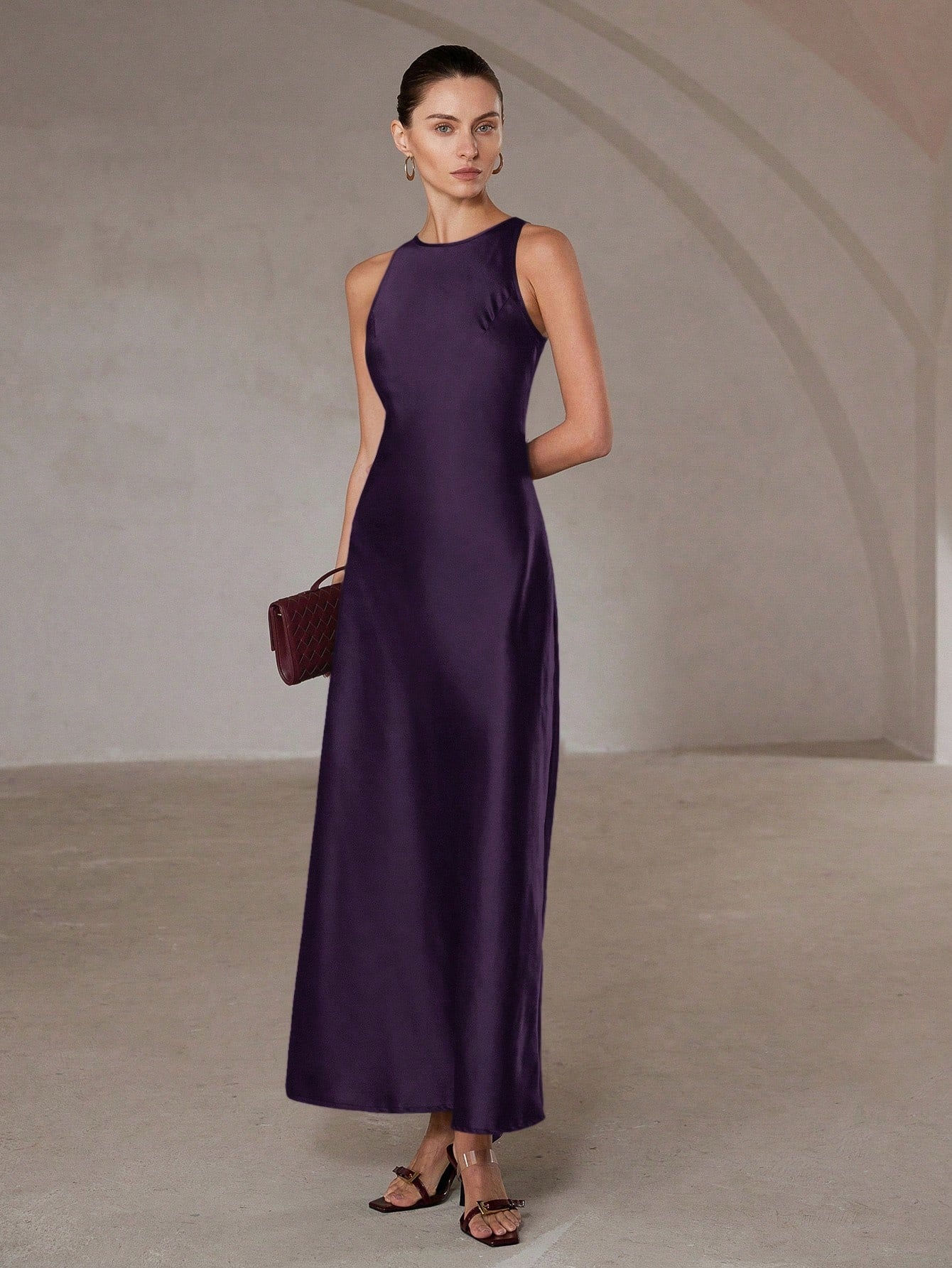 SHEIN Aveloria Modichic فستان ساتان غير متماثل بدون أكمام