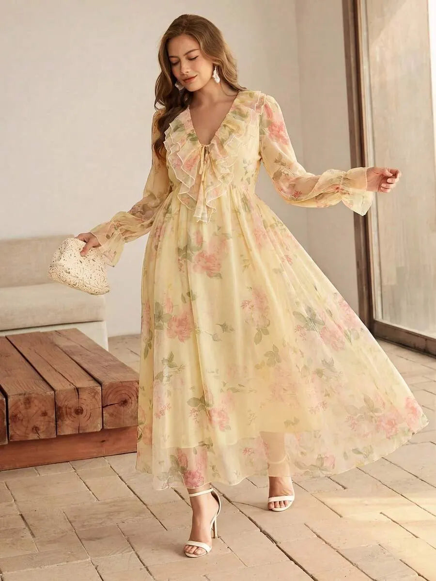 SHEIN Roveilla فستان نسائي بياقة ونقشة زهور بلون أصفر فاتح