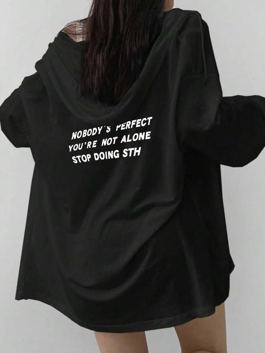 SHEIN DAZY كارديجان واسع بغطاء رأس وطباعة خلفية