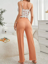SHEIN Snug Zone طقم بيجامة نسائي مطبوع بالزهور تي شيرت وبنطلون