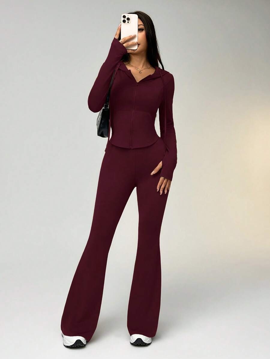SHEIN EZwear طقم رياضي من قطعتين بلون عنابي ناعم