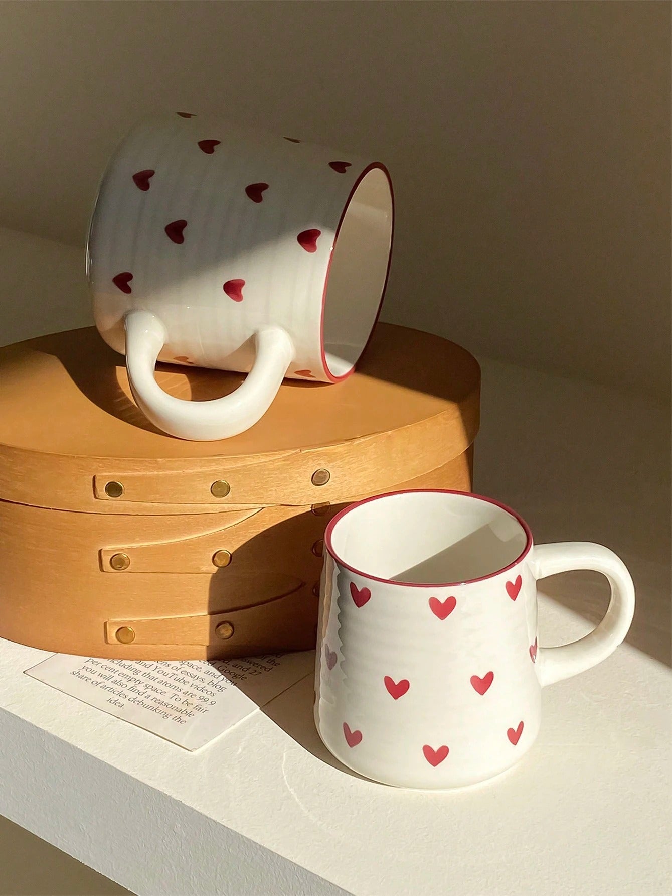 SHEIN كوب خزفي على شكل قلب 200مل بتصميم أنيق