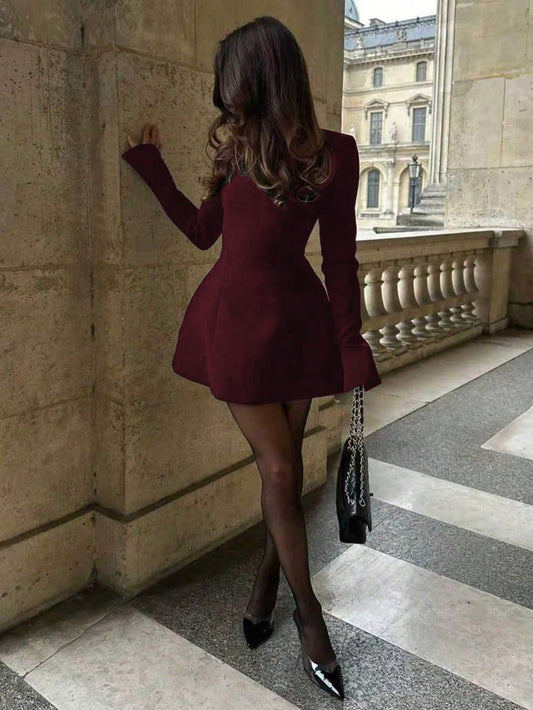 SHEIN فستان رسمي طويل الأكمام مشدود الخصر بظهر مكشوف