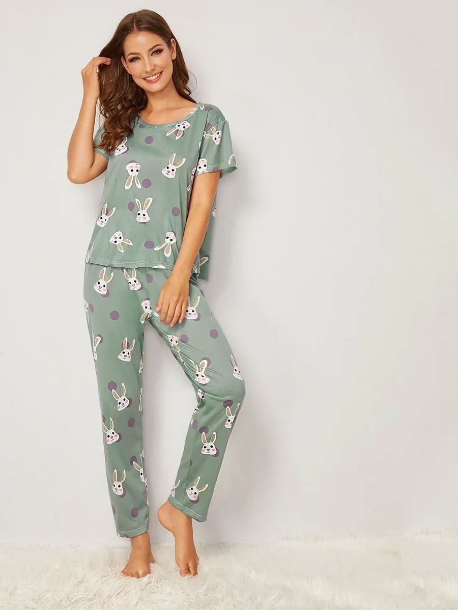 SHEIN طقم بيجاما منقط بطباعة أرنب بلون أخضر