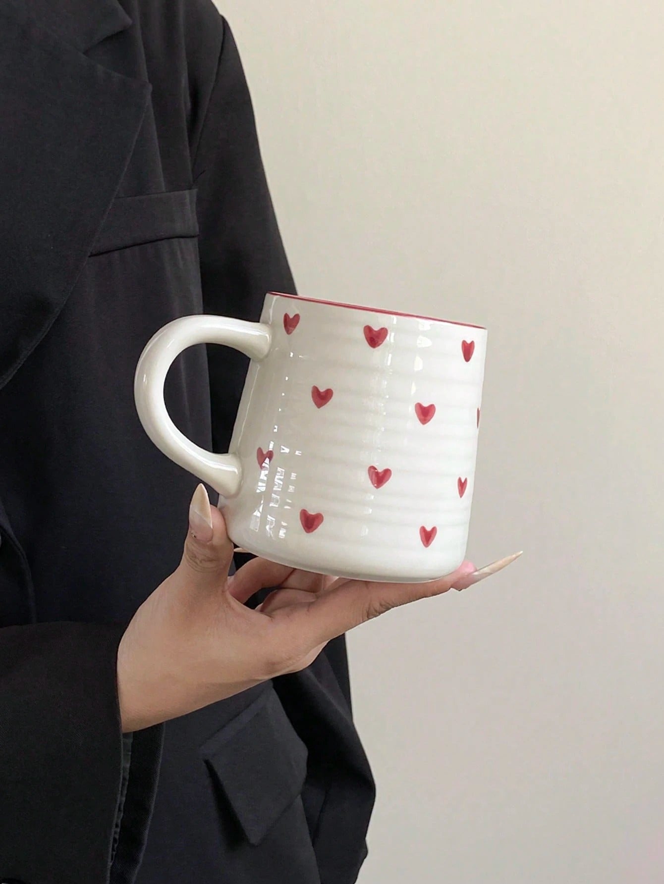 SHEIN كوب خزفي على شكل قلب 200مل بتصميم أنيق