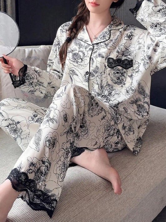 SHEIN طقم بيجامة قطعتين بأكمام طويلة وتطريز دانتيل وزهور بلون أبيض وأسود