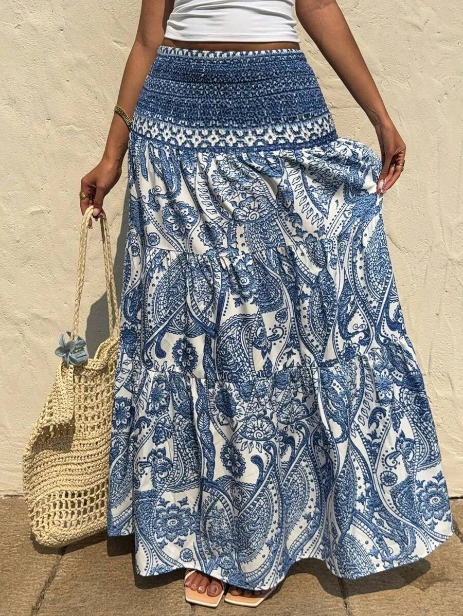 SHEIN Sunnyshic Petite تنورة ماكسي بوهيمية بطبعة البيزلي والزهور