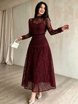 SHEIN Modelyn فستان دانتيل ميدي بياقة دائرية وأكمام بفتحات بلون عنابي