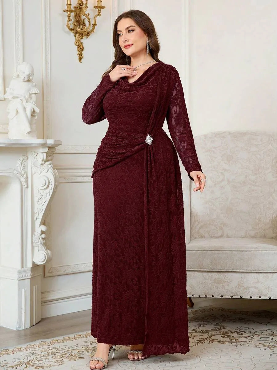 SHEIN Reflora فستان دانتيل طويل بياقة دائرية ورباط خلفي وكسرات بلون الأحمر