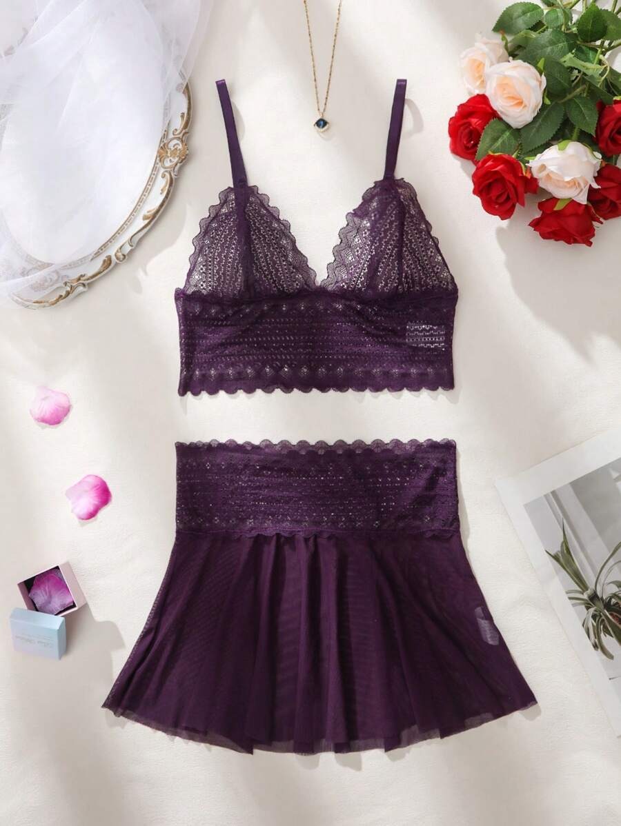 SHEIN طقم دانتيل وشبك بلون أرجواني من قطعتين