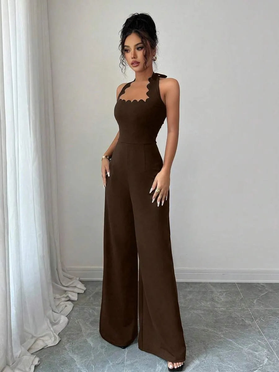 SHEIN Selianne جمبسوت بني أنيق برقبة هولتر وأطراف مموجة من