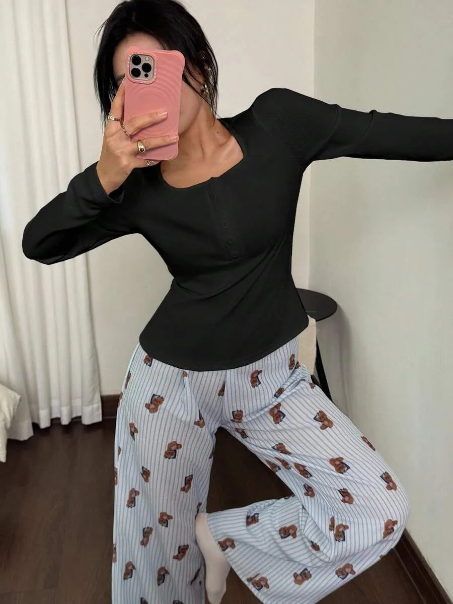 SHEIN Dream Adore طقم بيجامة قطعتين وتوب وبنطلون واسع بطبعة دب بلون أسود