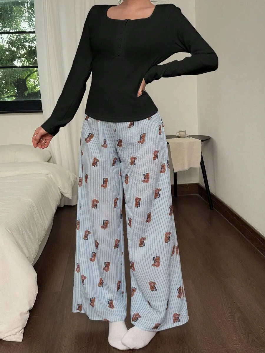 SHEIN Dream Adore طقم بيجامة قطعتين وتوب وبنطلون واسع بطبعة دب بلون أسود