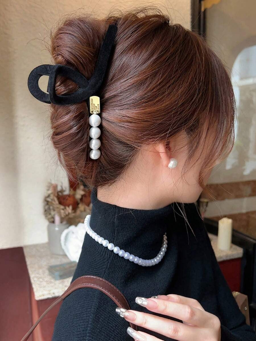 SHEIN مشبك شعر كبير مطفي بخرز لؤلؤي