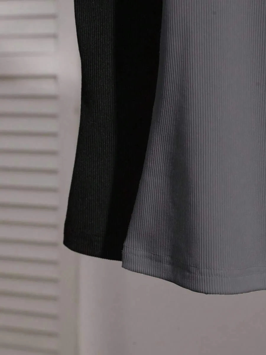 SHEIN EZwear طقم تيشيرتات نسائي قطعتان