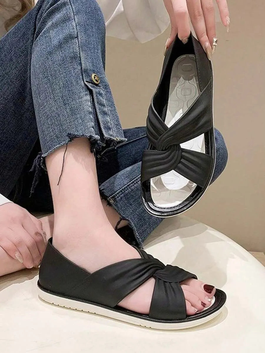 SHEIN صنادل نسائية مسطحة بلاستيكية مجوفة مانعة للانزلاق