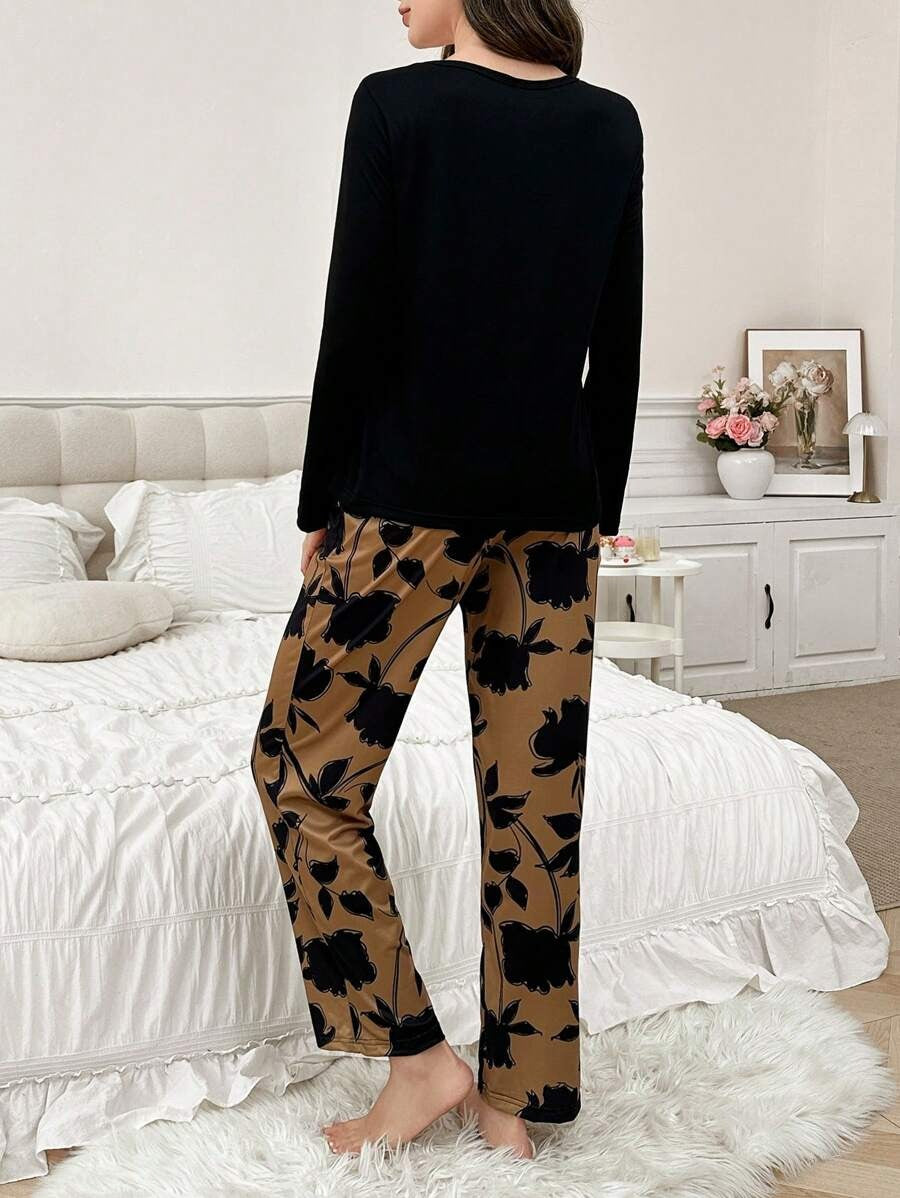 SHEIN طقم بيجامة 2 قطعة بأكمام طويلة وبنطال مطبوع