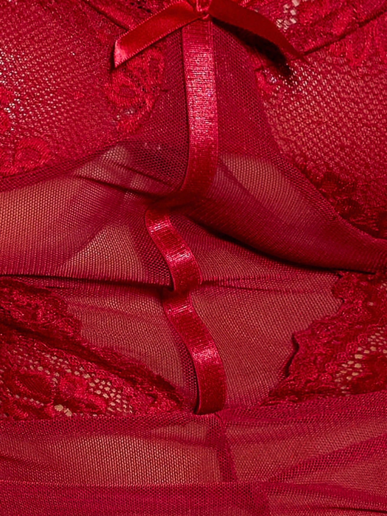 SHEIN بوديسوت نسائي شفاف مزين بالدانتيل وزهور ثلاثية الأبعاد