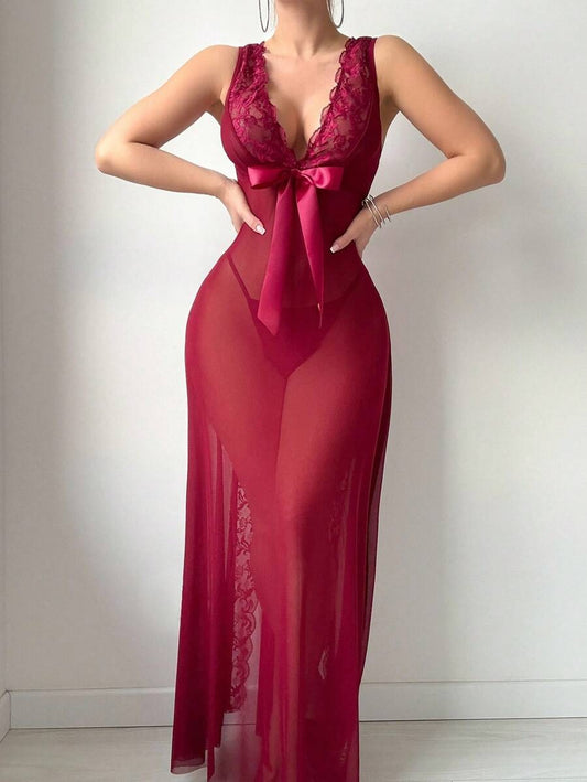 SHEIN طقم مثير من قطعتين، مصنوع من الدانتيل والشبك الشفاف لون عنابي