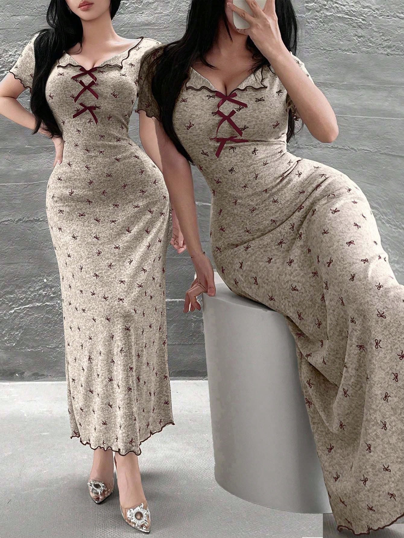 SHEIN Feyla فستان مشمشي طويل مطبوع بطبعة فراشة