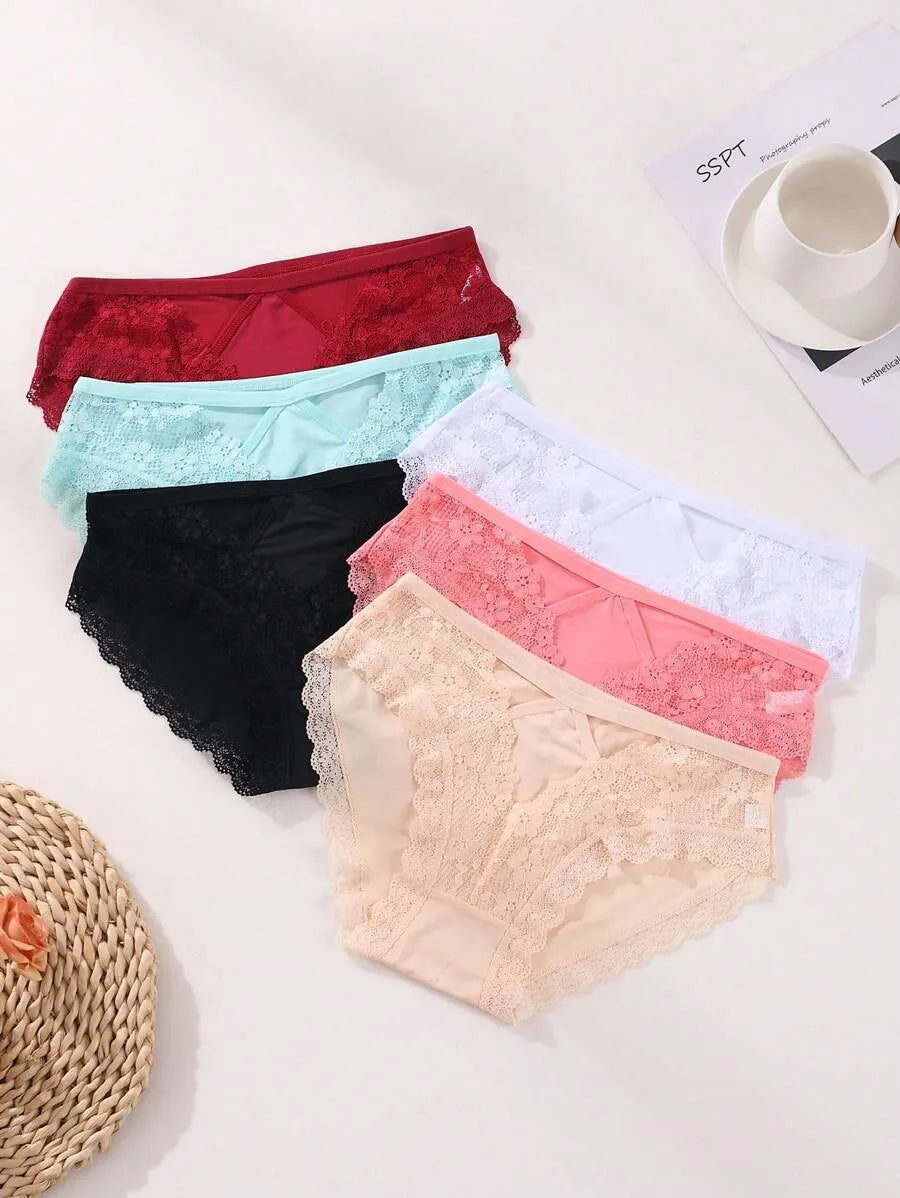 SHEIN سراويل داخلية نسائية من 6 قطع بالدانتيل وخصر منخفض ومتعدد الألوان