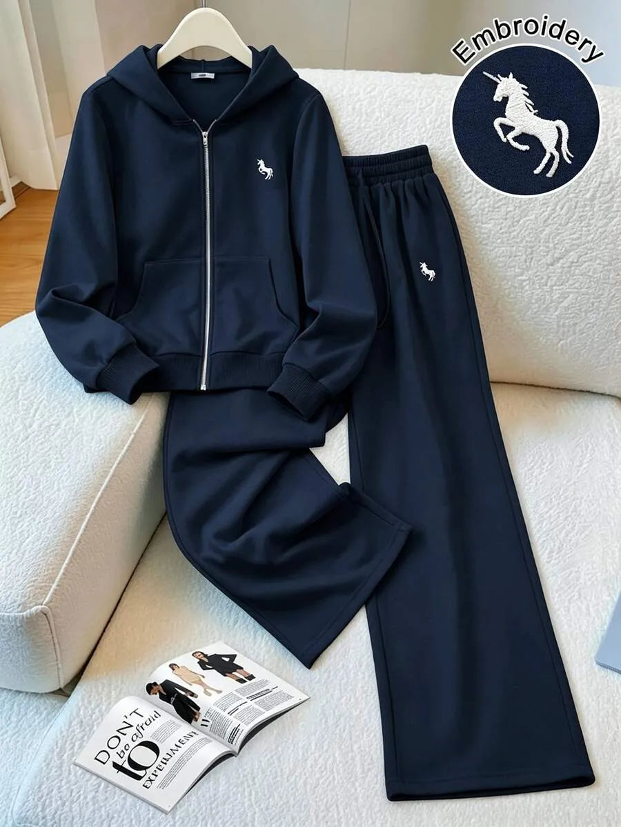 SHEIN GlowEve طقم رياضي نسائي قطعتين هودي مطرز وبنطال بخصر عالٍ بلون أزرق