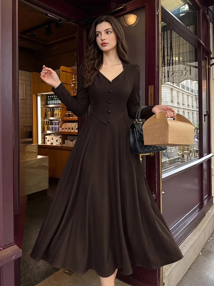 SHEIN Vintamour فستان طويل بياقة وأزرار أمامية وقصة بلون بني