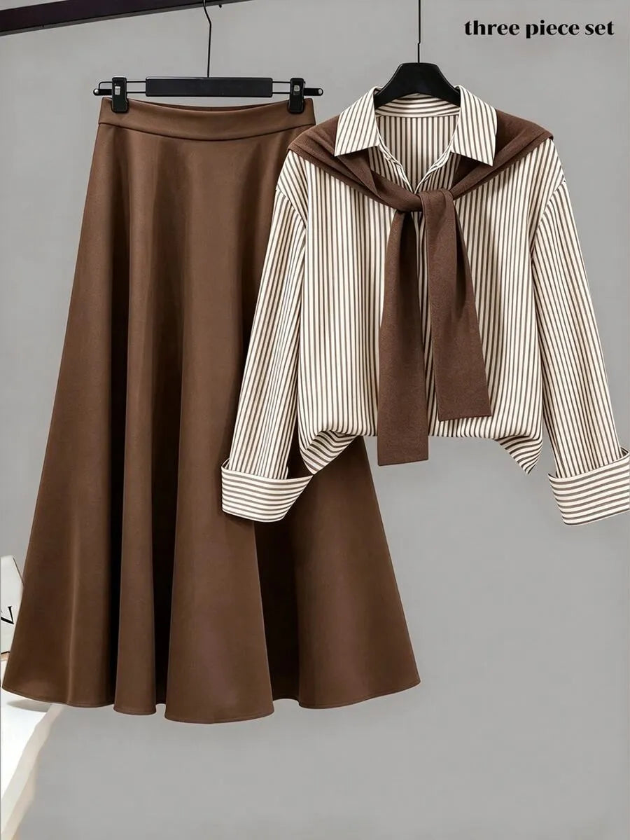 SHEIN Franclia طقم نسائي قطعتين قميص مخطط بأزرار وتنورة ميدي بلون بني