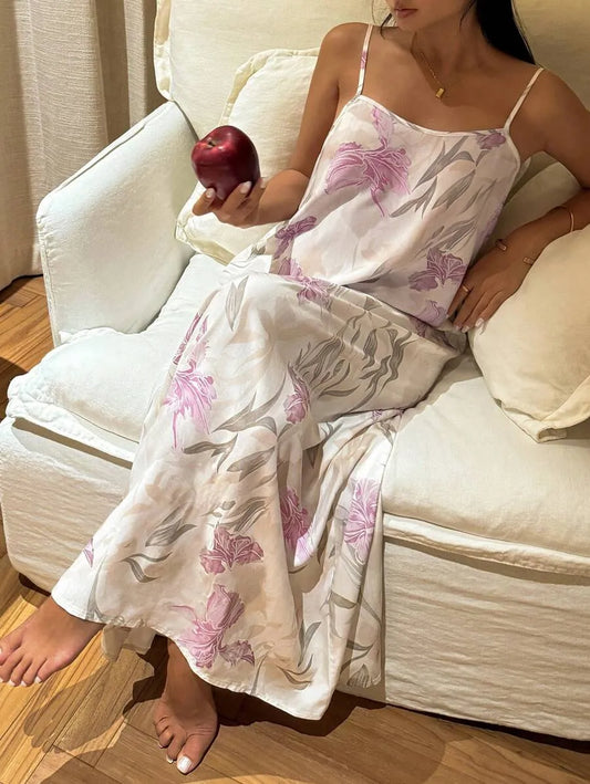 SHEIN DAZY فستان نوم طويل بلون أرجواني بنقشة زهور وقصة فضفاضة