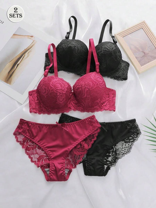 SHEIN  طقمين من الملابس الداخلية النسائية بدانتيل أنيق