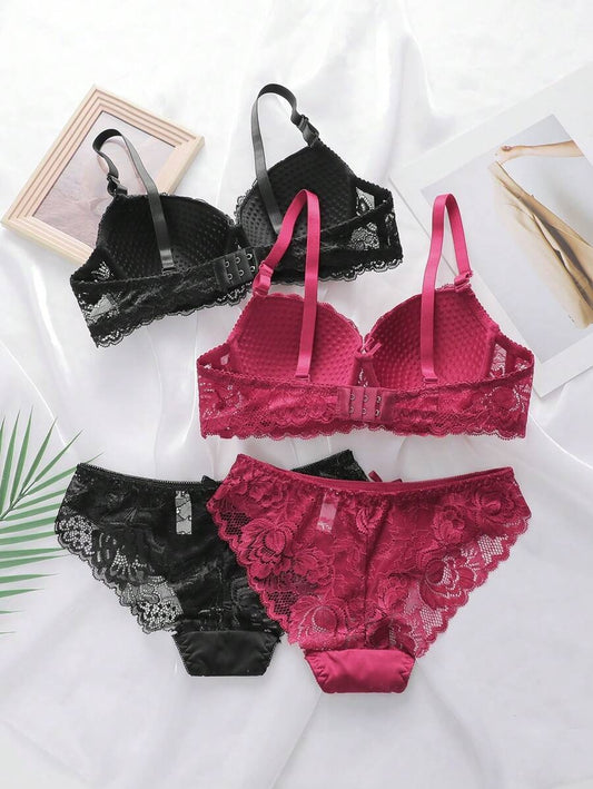 SHEIN  طقمين من الملابس الداخلية النسائية بدانتيل أنيق
